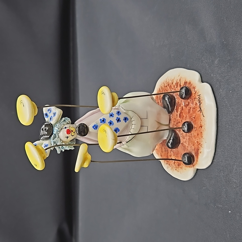 VINTAGE  ZAMPIVA HANDMADE FIGURINE "CLOWN BANCING PLATES